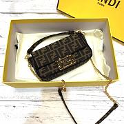 Forubags Fendi Baguette bag 19 cm - 3