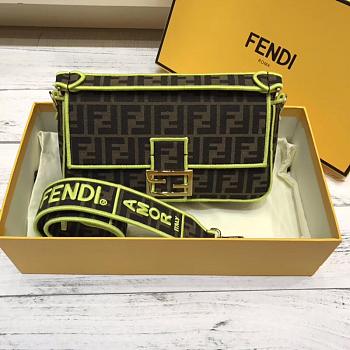 Forubags Fendi Baguette bag 26cm