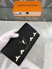 LOUIS VUITTON CAPUCINES WALLET M64551  - 6