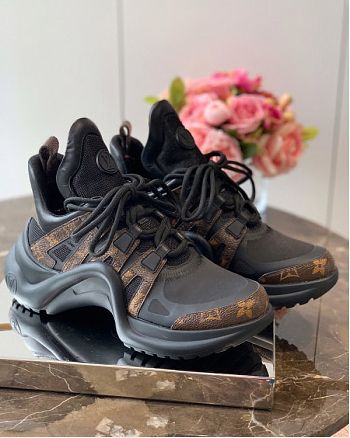 Louis Vuitton Sneakers Shoes