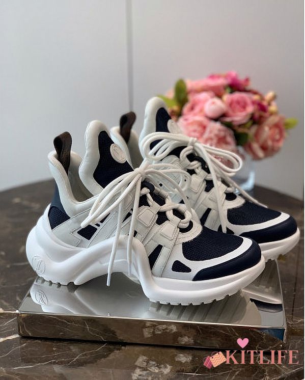 Forubags1 Louis Vuitton Sneakers Shoes  - 1