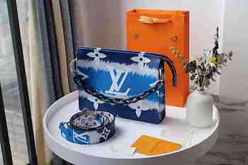 LOUIS VUITTON Toiletry 26 Pouch Escale Coated Canvas Clutch, Blue