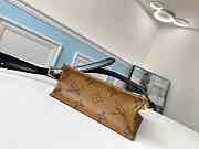 LV HANDBAG MINI ONTHEGO 17.0 x 14.0 x 5.5 CM - 5