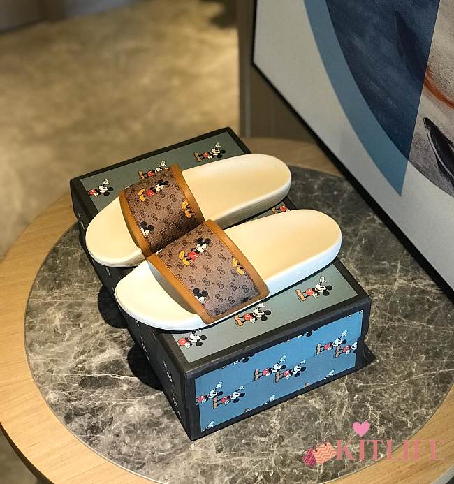 Forubags-18 Gucci Slippers - 1