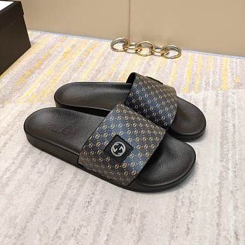 Forubags-24 Gucci Slippers