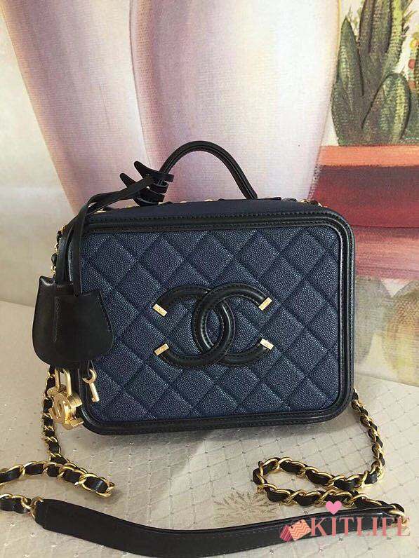 Chanel Vanity Bag Blue 21cm - 1