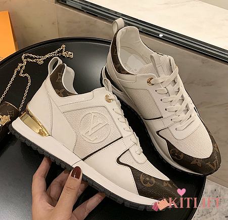 FORUBAGS LOUIS VUITTON 1A4XNL RUN AWAY SNEAKER - 1