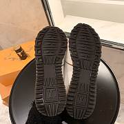 FORUBAGS4 LOUIS VUITTON RUN AWAY SNEAKER - 5