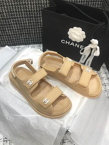 FORUBAGS7 CHANEL SANDELS