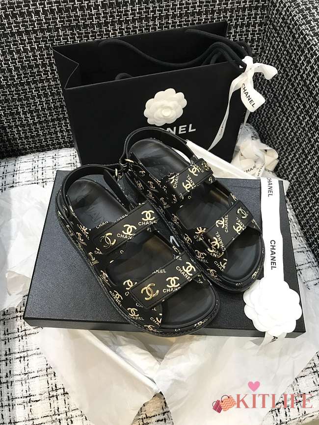 FORUBAGS10 CHANEL SANDELS - 1