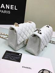 CHANEL FLAP BAG CAVIAR GOLD/SILVER HARDWARE IN WHITE 17CM - 6