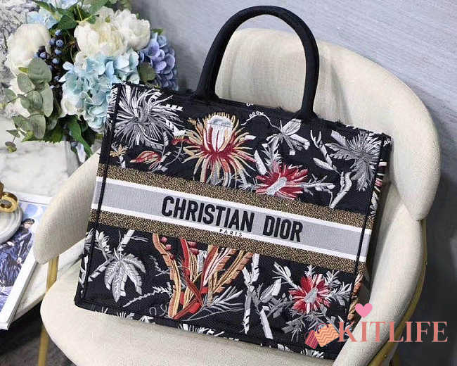 Forubags-21 Dior Book Tote size: 36.5CM/41CM - 1