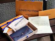  FORUBAGS LOUIS VUITTON SARAH WALLET M62125 Navy Blue - 4