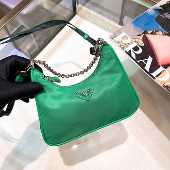 PRADA RE-EDITION 2005 NYLON GREEN SHOULDER BAG