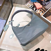 PRADA RE-EDITION 2005 NYLON AND SAFFIANO LEATHER BLUE BAG - 4