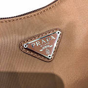 PRADA RE-EDITION 2005 NYLON AND SAFFIANO LEATHER BROWN BAG - 2