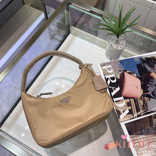 FORUBAGS PRADA RE-EDITION 2005 NYLON AND SAFFIANO LEATHER BAG - 1