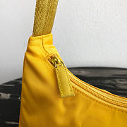 PRADA RE-EDITION 2000 NYLON YELLOW BAG - 5