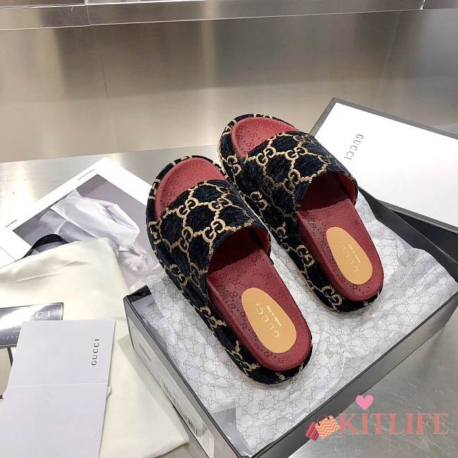 Forubags-49 Gucci Slippers - 1