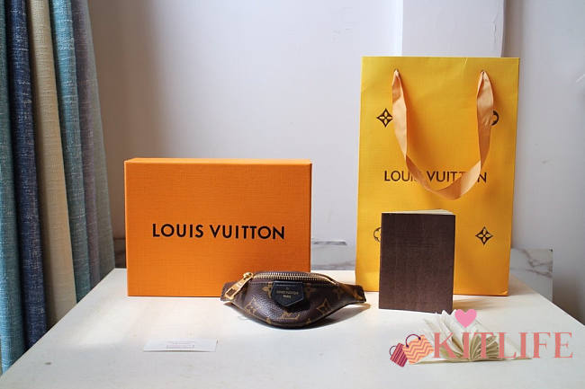 FORUBAGS LOUIS VUITTON WRIST BAG - 1