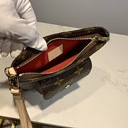 LOUIS VUITTON POUCH - 2