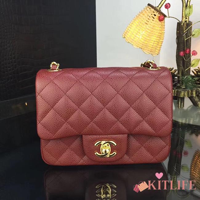 CHANEL FLAP BAG CAVIAR GOLD HARDWARE IN BURGUNDY 17CM - 1