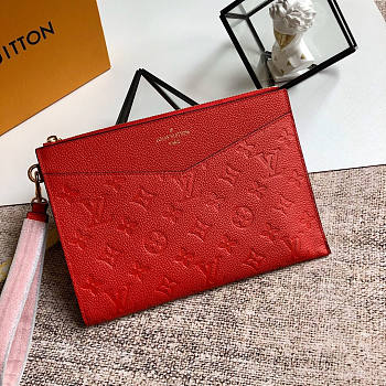 LOUIS VUITTON POCHETTE MÉLANIE MM RED