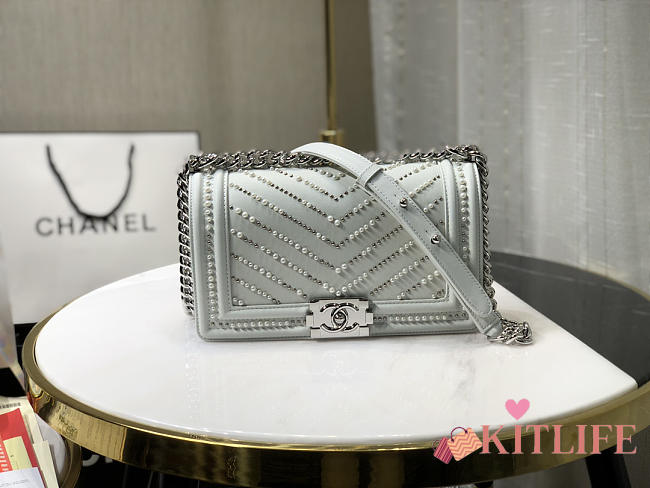 Forubags Chanel White Boy Bag #67086 25cm - 1
