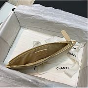 CHANEL 19 PHONE AND CARD HOLDER IN BEIGE - 5