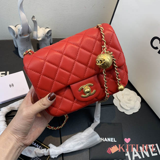 CHANEL FLAP BAG #AS1786 17CM RED - 1