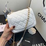 CHANEL FLAP BAG #AS1786 17CM WHITE - 4