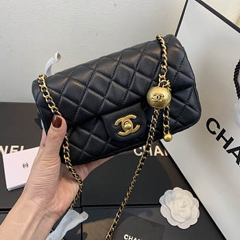 CHANEL FLAP BAG 20CM BLACK