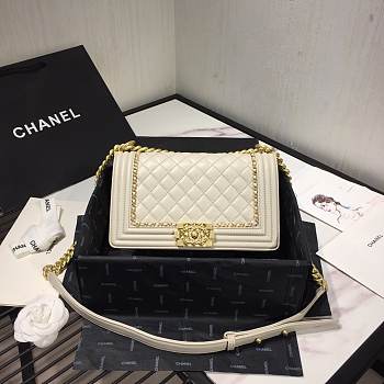 CHANEL #67086 LEBOY CREAM WHITE BAG 20CM/25cm