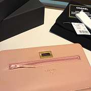 CHANEL WOC WITH GOLD HARDWAR IN PINK - 2