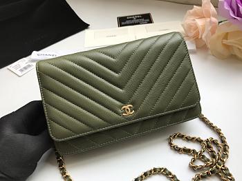 CHANEL WOC IN GREEN WITH GOLD METAL