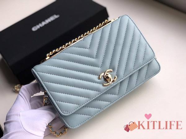 CHANEL CHAIN WALLET LIGHT BLUE - 1