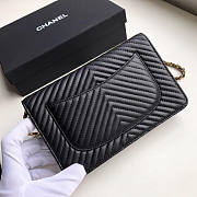 CHANEL CHAIN WALLET BLACK WITH GOLD HARDWARE - 4