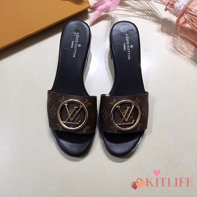 Forubags-10 Louis Vuitton Slippers - 1