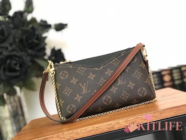 Louis Vuitton Pallas Monogram Canvas Leather Clutch Bag M41639 Black - 1