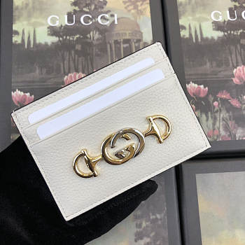 GUCCI #570679 CREAMY CARD HOLDER