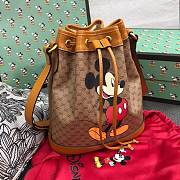 Gucci 602691 Disney x Gucci GG Supreme Bucket Bag - 3