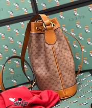 Gucci 602691 Disney x Gucci GG Supreme Bucket Bag - 4