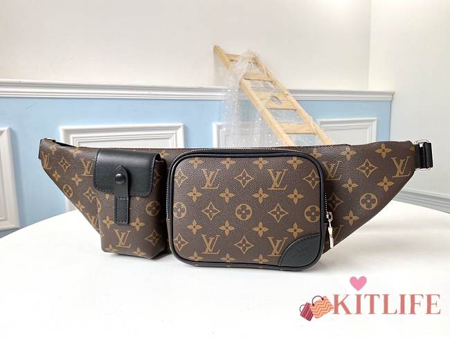 LOUIS VUITTON BUMBAG M45337 - 1