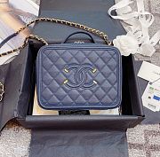 Chanel Vanity Bag In Royal Blue 21cm - 1