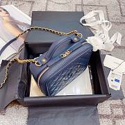 Chanel Vanity Bag In Royal Blue 21cm - 5