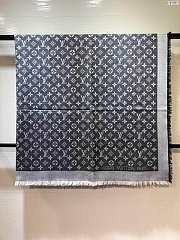 Louis Vuitton top quality silk scarf L568 grey - 4