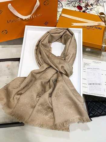 Louis Vuitton top quality cashmere scarf L570 beige