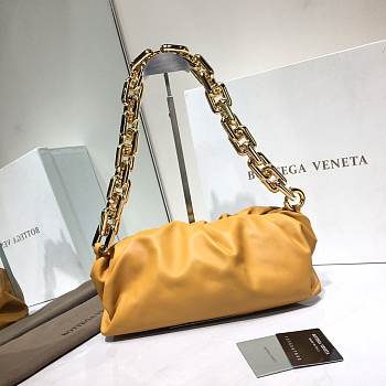 Forubags-1 Bottega Veneta The Chain Pouch