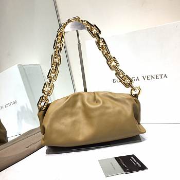 Forubags-3 Bottega Veneta The Chain Pouch