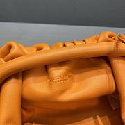 Forubags Bottega Veneta Pouch Bag In Orange - 4